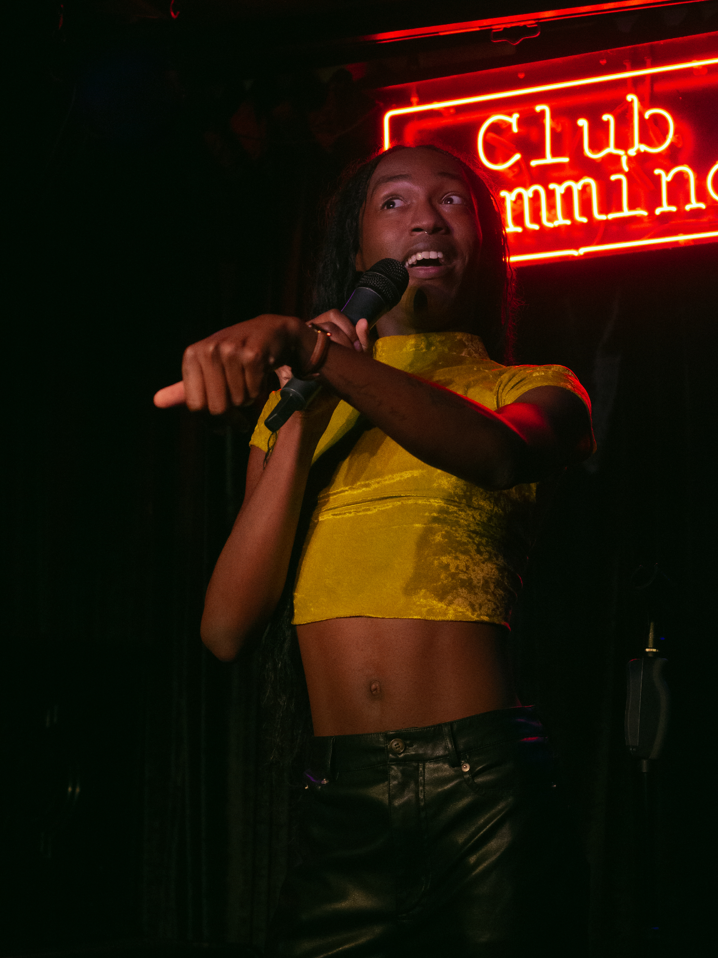 Riylan Mills tells animated joke.